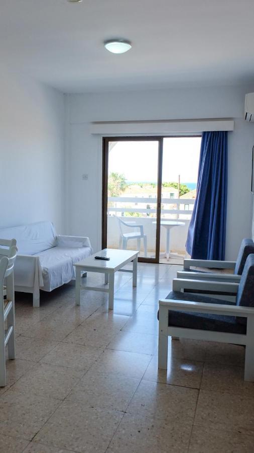 Amore Hotel Apartments Протарас Экстерьер фото