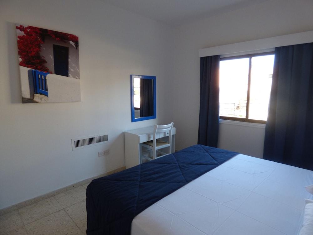 Amore Hotel Apartments Протарас Экстерьер фото